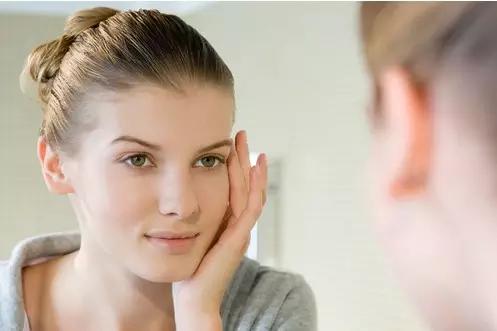 皮肤突然变敏感？5大不良习惯导致敏感肌