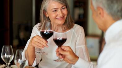 适量饮酒可降低患老年痴呆症的风险