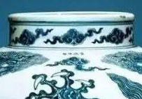 香港佳士得春拍 宣德青花龙纹罐率先破亿元