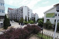 业主所购房屋遭抵押18年难办产权证 被指非个案