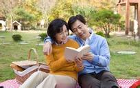 夫妻相差几岁比较好