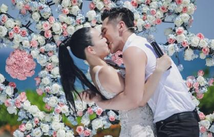 钟丽缇撩倒年下小鲜肉 保养做得好老公在高考