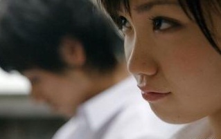 5种打动男人心的“可爱嫉妒法”