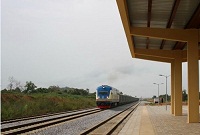 非洲尼日利亚阿卡铁路试乘 中国铁路走出国门