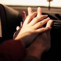 韩国现奇葩情侣 为旅费筹划性交易