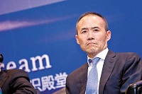 点评:王石低估了资本的力量 高估了自己的影响