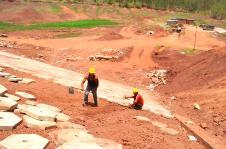 佛坪县政协视察灾后水利基础设施恢复建设