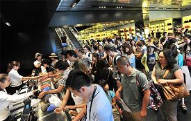 中国女留学生涉盗用他人积分代购被捕