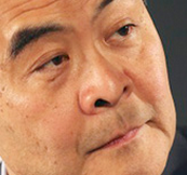 香港特首选战悄然开启 三足鼎立