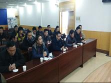 青海刚察县参加推进扶贫会议