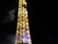 法国尼斯国庆日活动遭袭 埃菲尔铁塔浓烟吓坏巴黎人