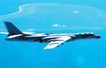 中国空军赴南海战斗巡航