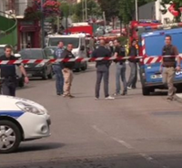 法国两IS成员劫多名人质 1神父被割喉