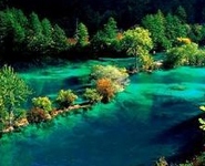 九寨沟遇特大泥石流 致省道205线中断