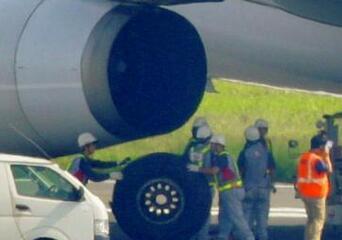 美国载248人客机因突发故障紧急降落东京机场