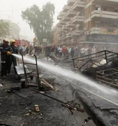 也门南部军事基地遭连环汽车炸弹袭击