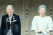 日本天皇退位的难题