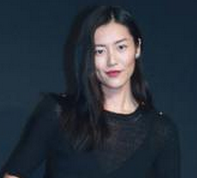 入秋了，巧借腰身秀曲线