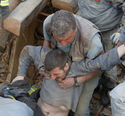 意大利地震159人遇难 中国首批救援队赴灾区