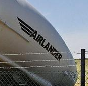 全球最大飞行器试飞撞电线杆坠机