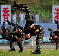 解放军驻香港部队完成第19次轮换