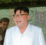 朝鲜公开金正恩指导导弹发射画面