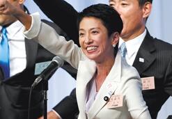 48岁华裔女政客当选日本最大在野党党首