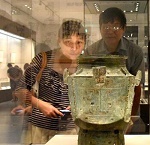 三星堆金沙文物在湖南展出 揭古蜀王国神秘面纱