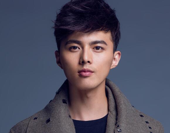 叶祖新老家的土地被强行征收 爸妈被几十人控制