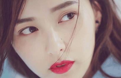 口红色号太多选哪款 其实看唐嫣就对了