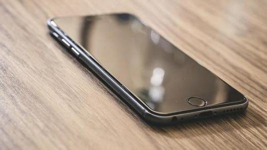 苹果：iPhone 6s自动关机不是安全问题 是有意设计