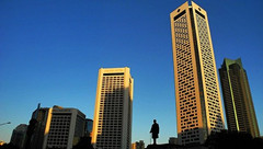 调控高压持续逾两月 中国多地楼市销售跌至18个月低点