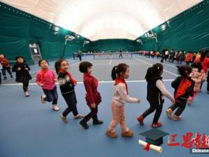 中国为残疾学生制定系统学习标准 涉及42门学科