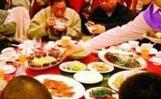 年夜饭预订火 半成品网上热老字号餐厅一桌难求