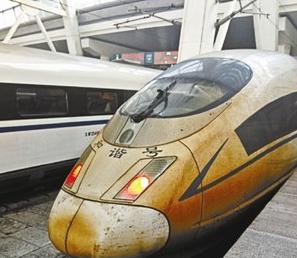 铁路部门回应“雾霾天多列高铁变脏”