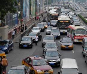 2016全国&ldquo;堵城&rdquo;排名北京居第三 最堵的两地是哪？