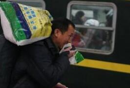 春运今日拉开大幕 回家路上谨防这些骗人“套路”