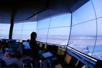 探访空中交通管制员：外国飞行员常问长城在哪里