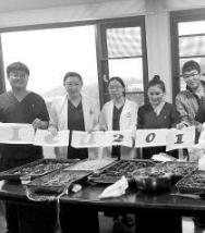 儿科医生年夜饭桌上被喊回做手术 日接诊七八百患儿