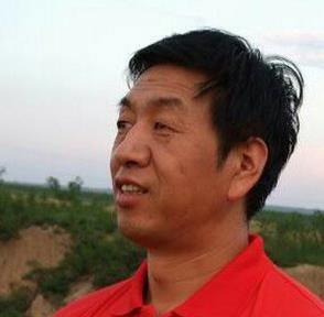 新文人画派画家--王保真