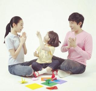 人大代表呼吁将家庭教育纳入大学课程和婚前培训