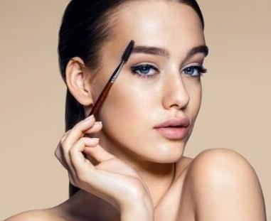 眉粉只用来画眉？其实它有6大妆容欺诈术