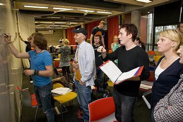 教育部：八成留学回国就业人员为硕士研究生