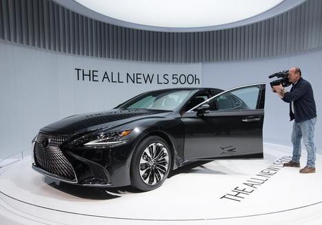 日内瓦国际车展上的新能源汽车