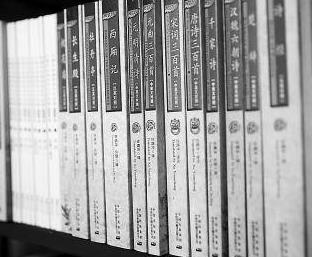 96岁翻译家许渊冲走红：用一生捍卫译文里的美