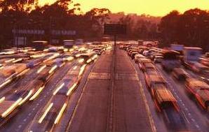 京津冀协同发展加快 1.5小时双城通勤圈初步形成