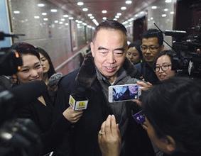 媒体：“小鲜肉”被炮轰拿钱多，这锅背得冤不冤？