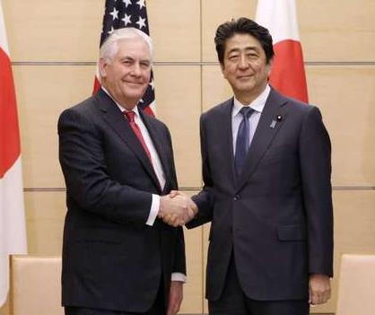 美国务卿蒂勒森会见安倍晋三 强调朝鲜威胁