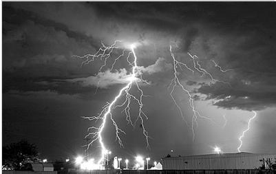 2016年全球气象指标破多项纪录 预测极端天气17年仍将延续