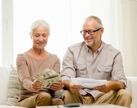 经济危机影响下美国老年人工作数量持续增长